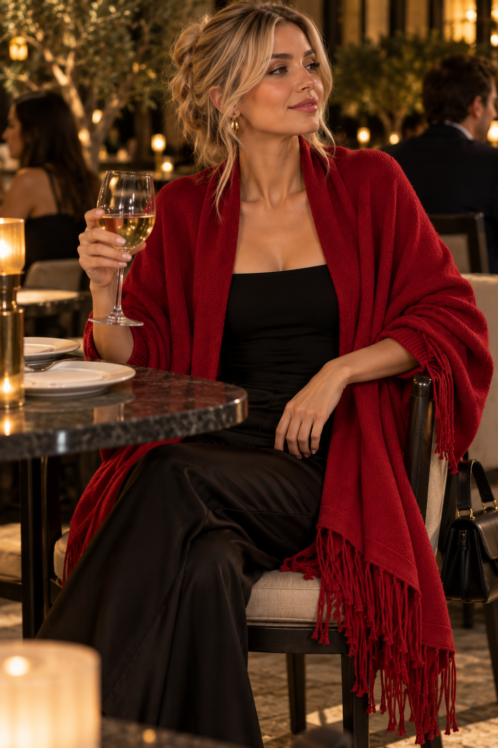 Sienna™ – Chal Elegante con Mangas