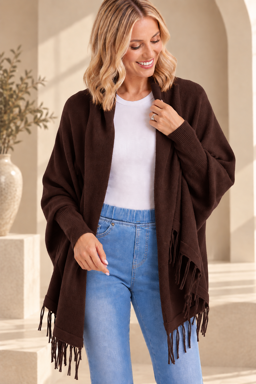 Sienna™ – Chal Elegante con Mangas